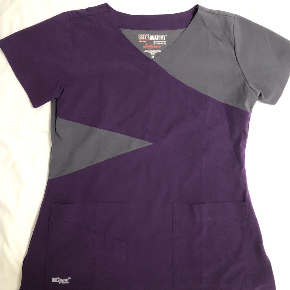 Women’s Scrub Top